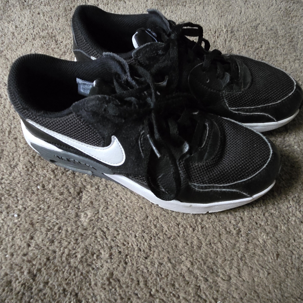 Nike Kids Black and White Sneakers